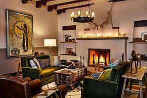 Bishop's Lodge, Auberge Collection