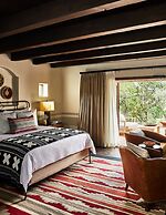 Bishop's Lodge, Auberge Collection