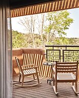 Bishop's Lodge, Auberge Collection