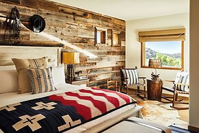 Bishop's Lodge, Auberge Collection