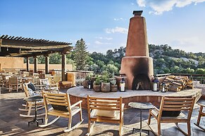 Bishop's Lodge, Auberge Collection