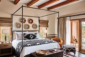 Bishop's Lodge, Auberge Collection