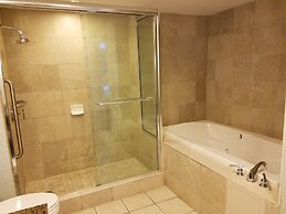 Doubletree Resort by Hilton Hollywood Beach
