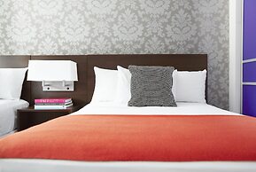 Royal Regency Hotel