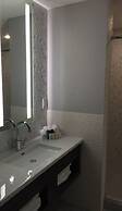 Royal Regency Hotel