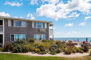 Riviera Beach Resort