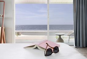 Riviera Beach Resort