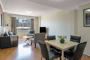 Oaks Sydney Goldsbrough Suites