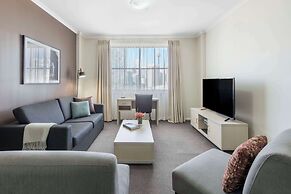 Oaks Sydney Goldsbrough Suites