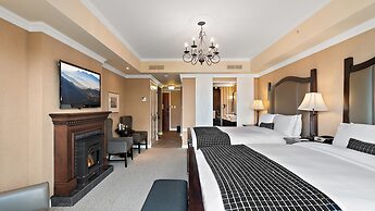 Oak Bay Beach Hotel