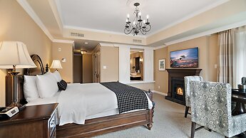 Oak Bay Beach Hotel
