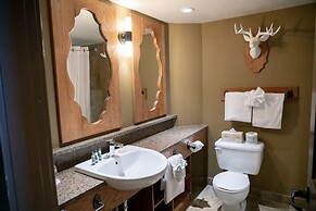 Banff Caribou Lodge and Spa