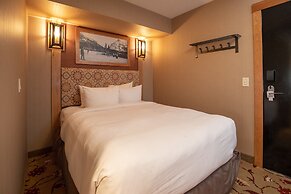 Banff Ptarmigan Inn