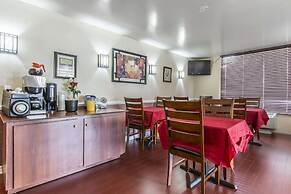 Econo Lodge Orillia
