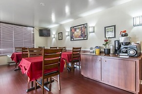 Econo Lodge Orillia