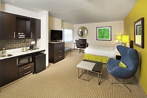 The Hollis Halifax a DoubleTree Suites by Hilton Hotel
