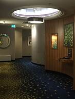 The Hollis Halifax a DoubleTree Suites by Hilton Hotel