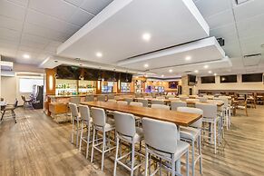 Quality Inn and Suites Winnipeg