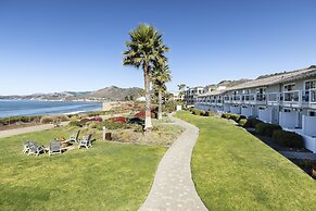 Spyglass Inn