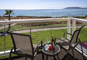 Spyglass Inn