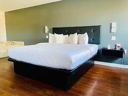 Econo Lodge Hotel Brossard