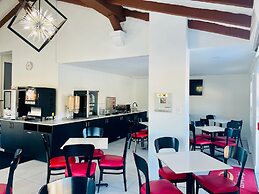 Econo Lodge Hotel Brossard