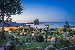 Kingfisher Pacific Resort and Spa