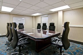 Hampton Inn & Suites by Hilton Calgary-Airport