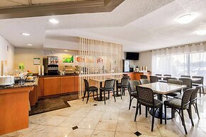 Quality Inn & Suites - Toronto West