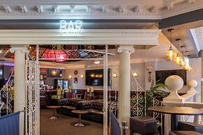 Britannia Sachas Hotel