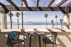Zachari Dunes on Mandalay Beach, Curio Collection by Hilton