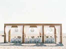 Zachari Dunes on Mandalay Beach, Curio Collection by Hilton