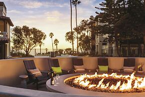 Zachari Dunes on Mandalay Beach, Curio Collection by Hilton