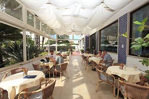 Hotel Caravel