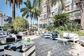Hotel Caravel