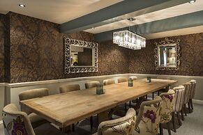 The Royal Oak Hotel, Welshpool, Mid Wales