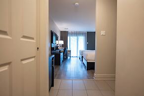 Ramada by Wyndham Ottawa On The Rideau