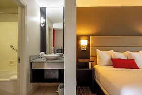 Ramada by Wyndham Ottawa On The Rideau