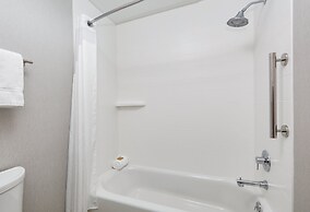 Holiday Inn Express Hotel & Suites Scottsbluff-Gering by IHG