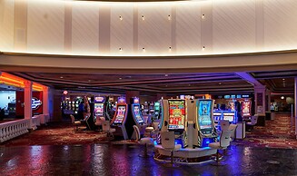 Sunset Station Hotel & Casino