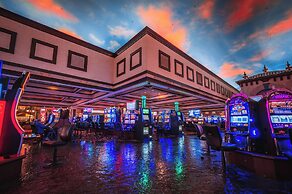 Sunset Station Hotel & Casino