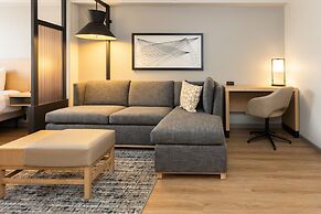Hyatt Place Roanoke Airport/Valley View Mall