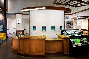 Hyatt Place Roanoke Airport/Valley View Mall
