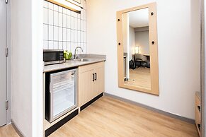 Hyatt Place Roanoke Airport/Valley View Mall