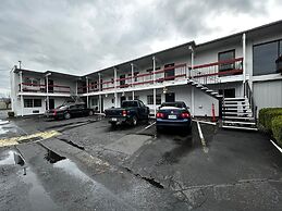 Travelers Inn by OYO Longview Kelso