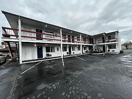 Travelers Inn by OYO Longview Kelso