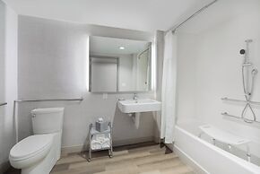 Holiday Inn Express St Albans by IHG