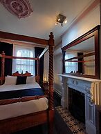 Art Hotel on York
