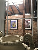 Art Hotel on York