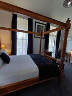 Art Hotel on York